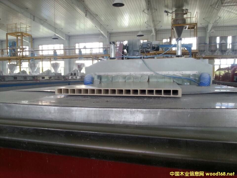 DWDƠ114ƽpݗUDCAhģ cɷŴ